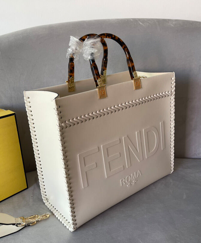 Fendi Sunshine Medium