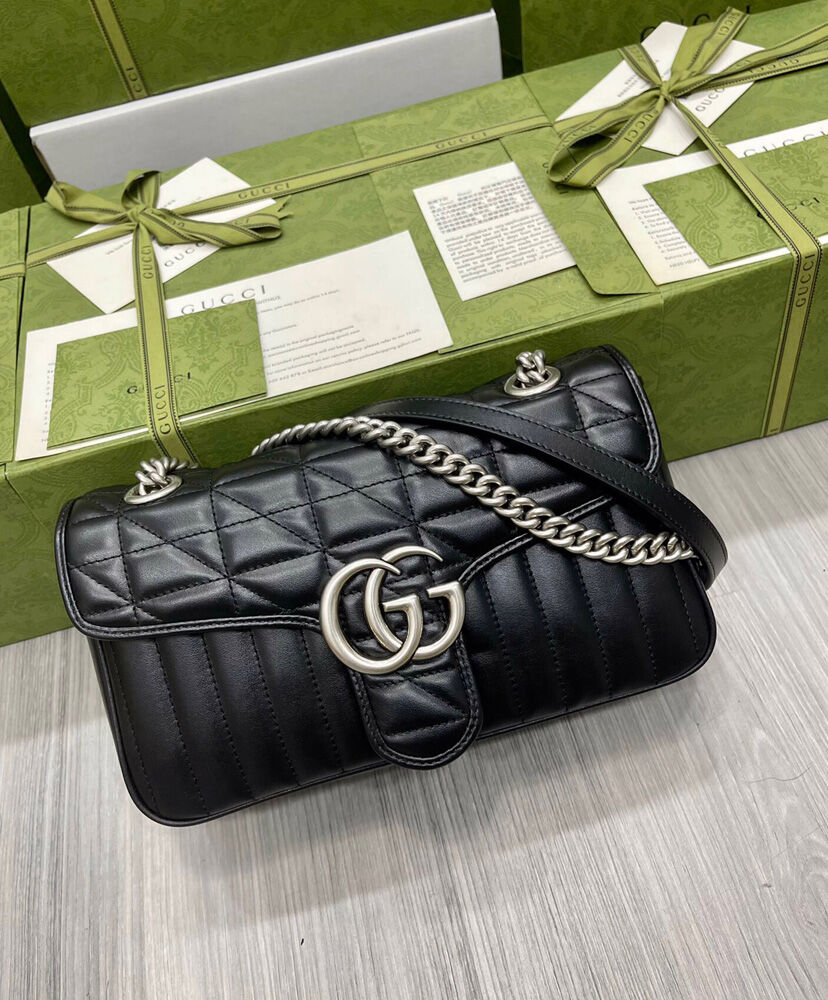 GG Marmont Small Shoulder Bag