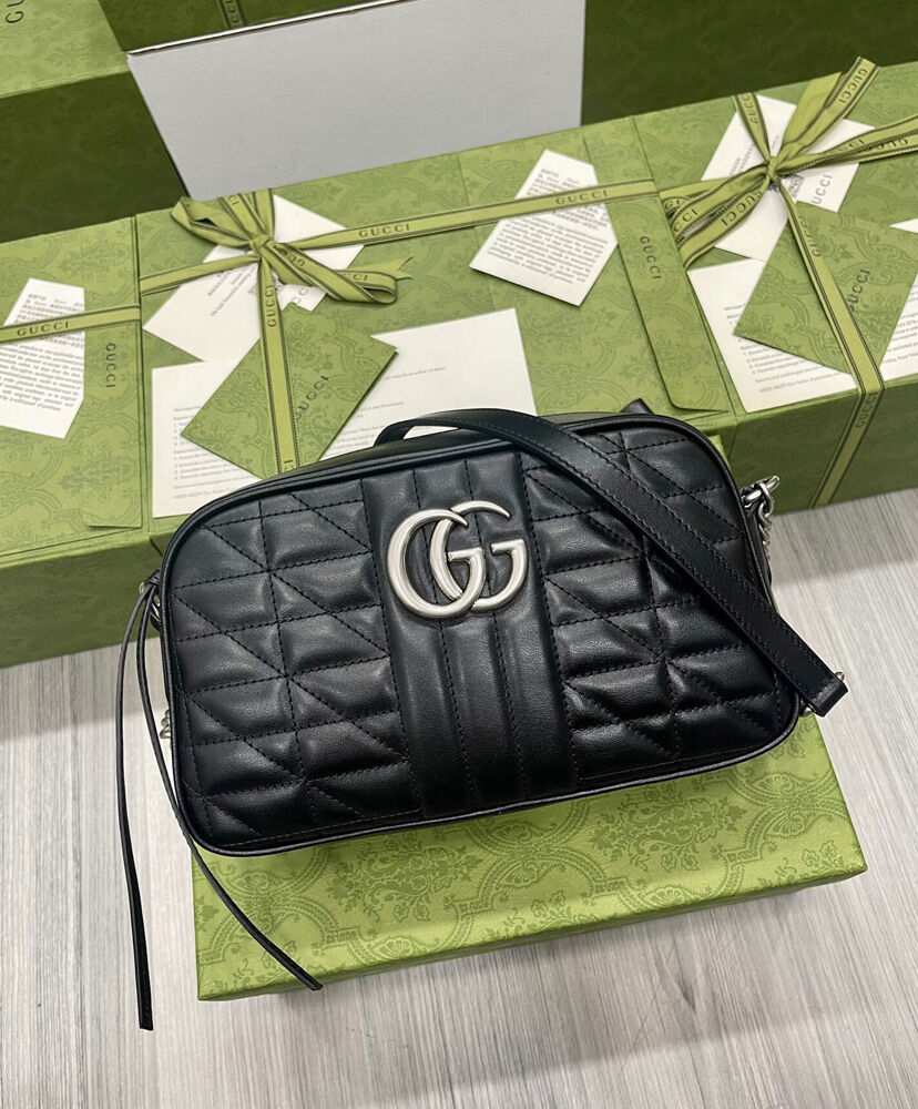 GG Marmont Small Shoulder Bag