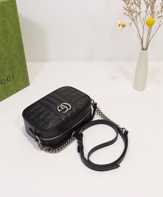 GG Marmont Mini Shoulder Bag