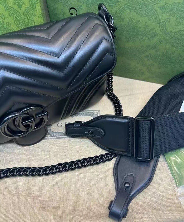 GG Marmont Shoulder Bag