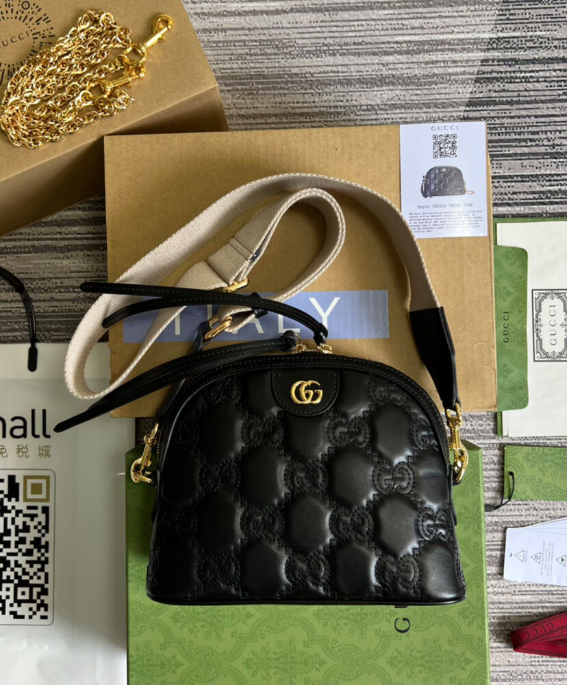 GG Matelasse Leather Small Bag