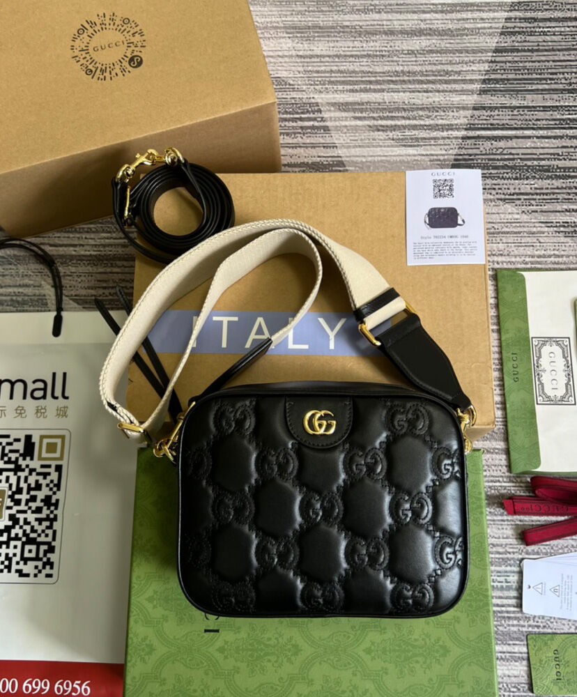 GG Matelasse Leather Small Bag