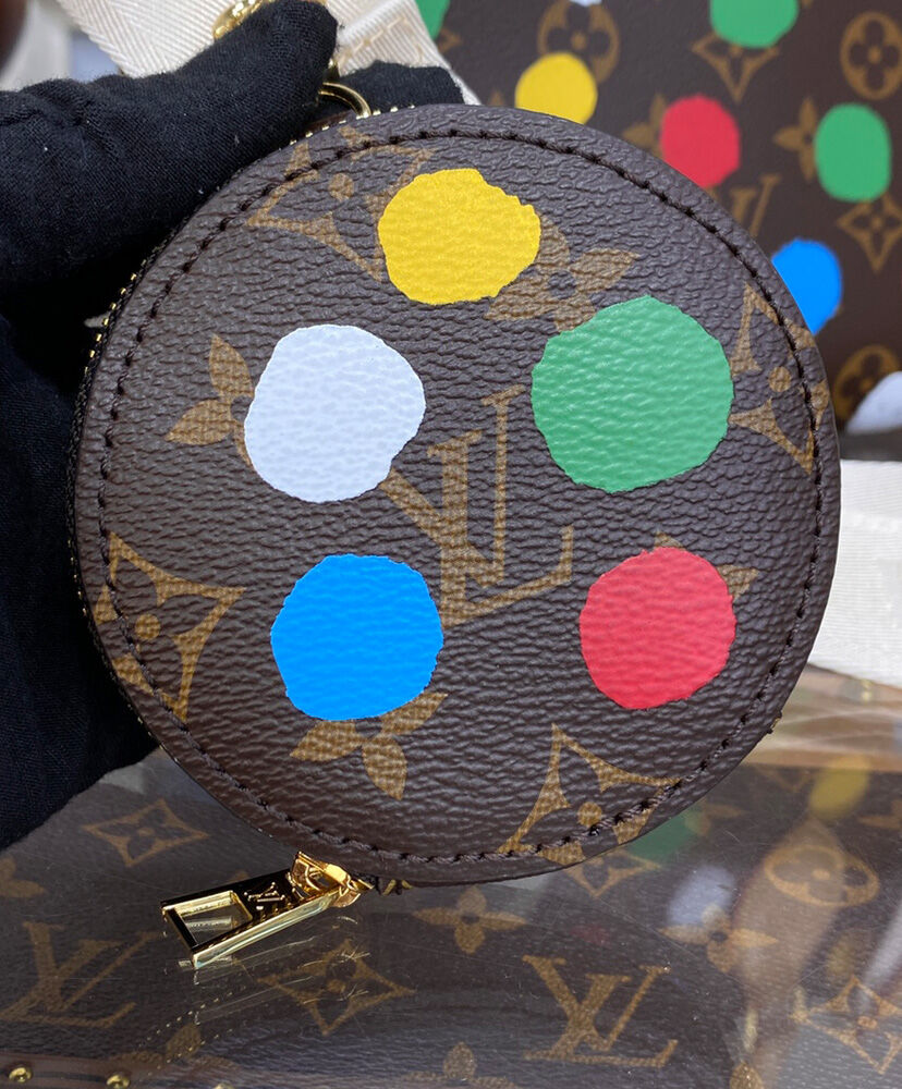 Shop Louis Vuitton 2023 SS Flower Patterns Dots Monogram Casual Style  Collaboration (LV x YK - Cabas OnTheGo PM, M21732) by Mikrie