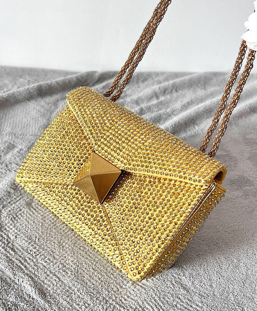 One Stud Embroidered Bag With Chain