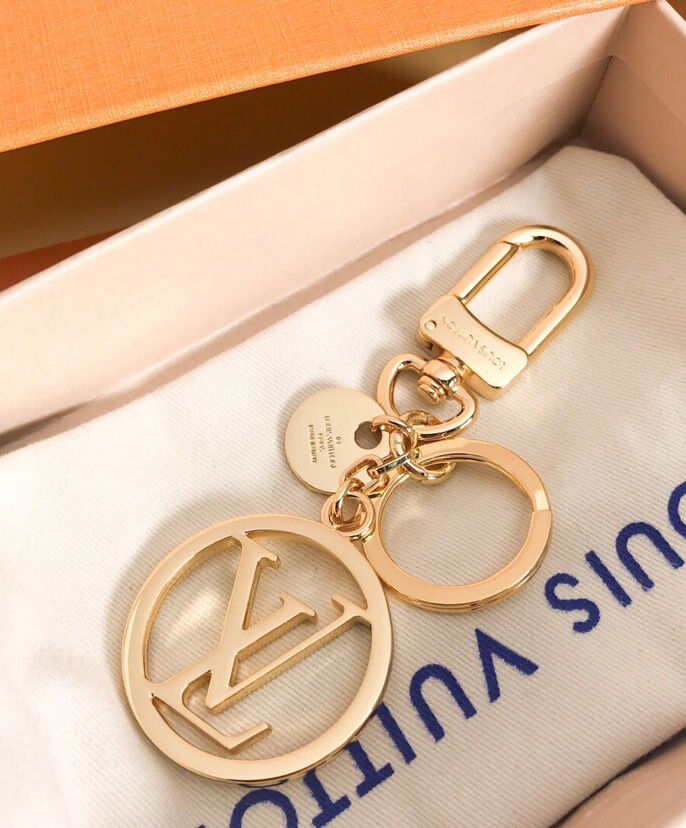 LV Circle Bag Charm & Key Holder