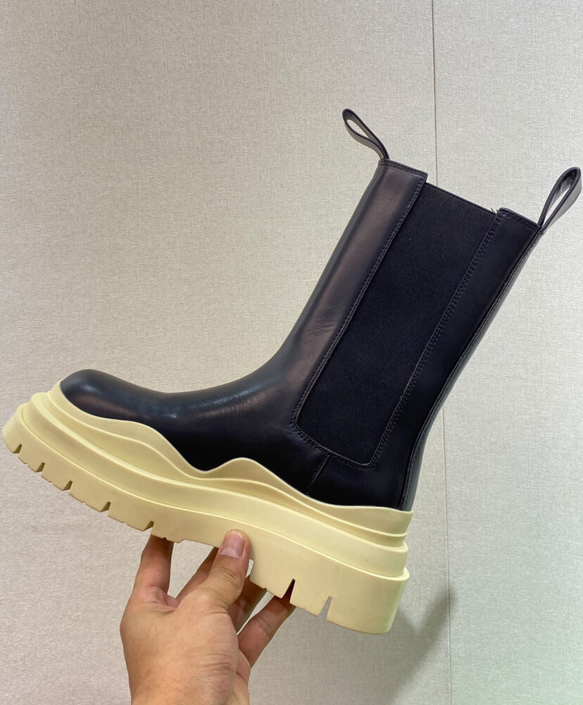 Tire Rubber-trimmed Leather Chelsea Boots