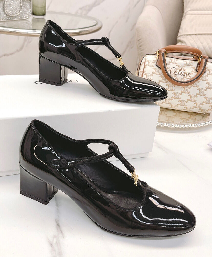 Celine Babies T-Bar Pump In Patent Calfskin And Grosgrain