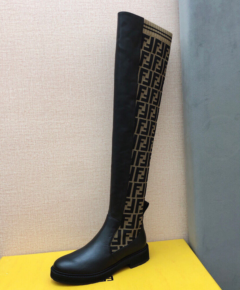 Rockoko Boots