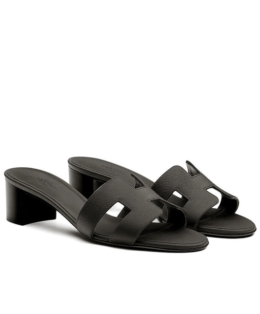 Oasis Sandal