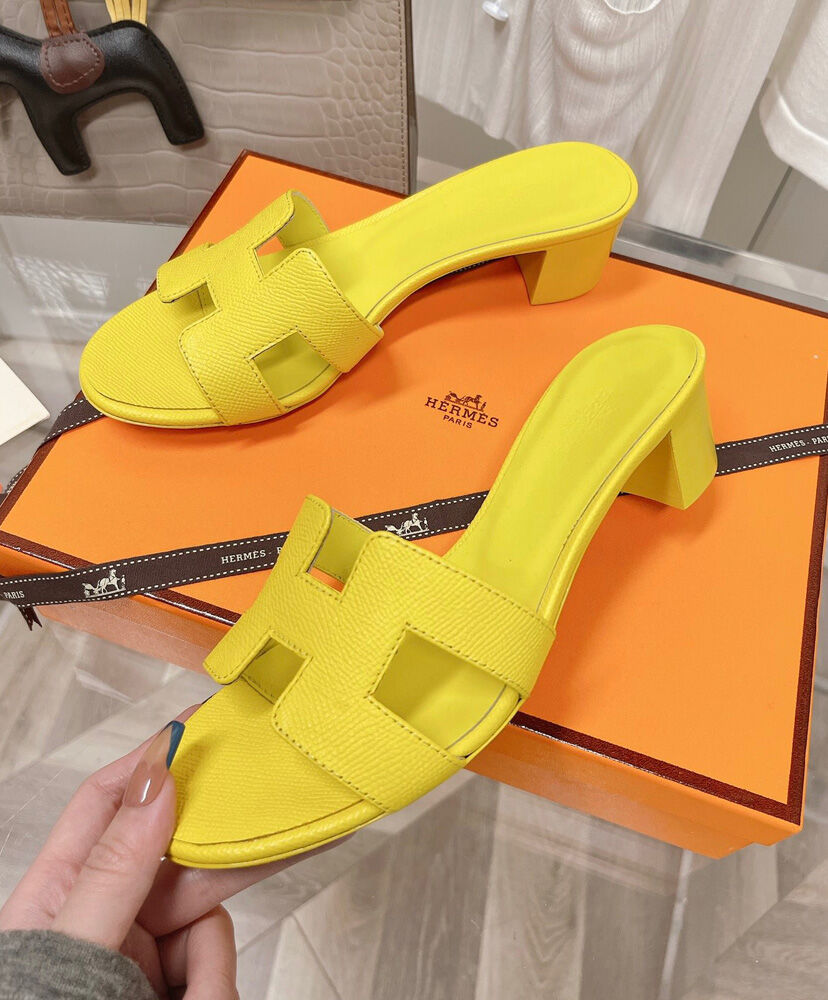 Oasis Sandal