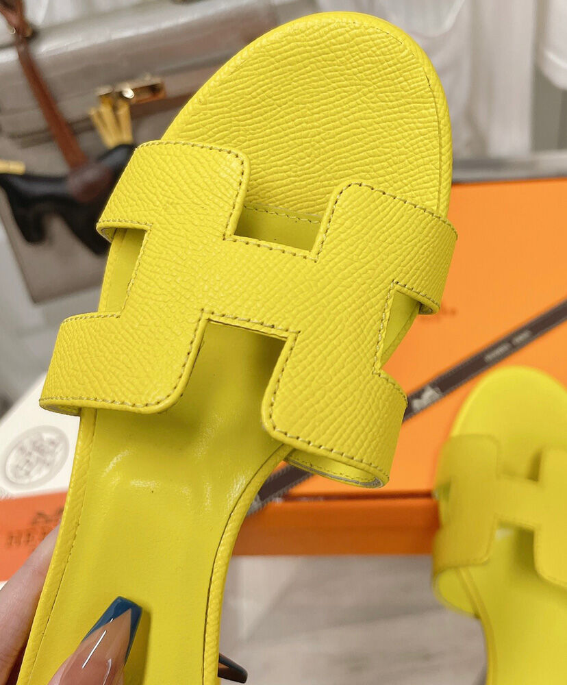 Oasis Sandal