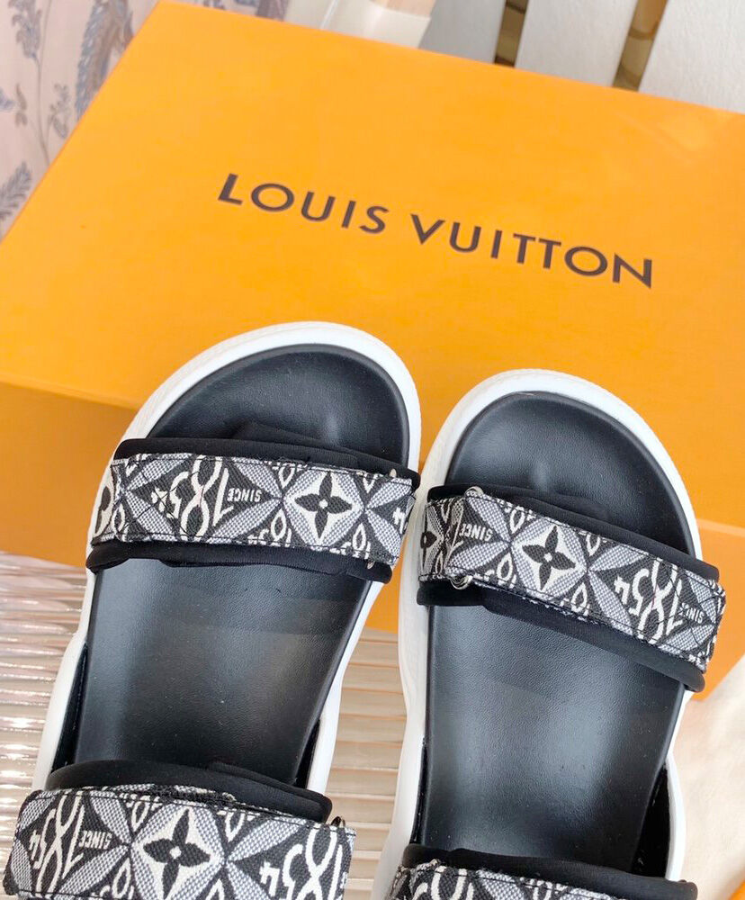 LV Archlight Flat Sandal