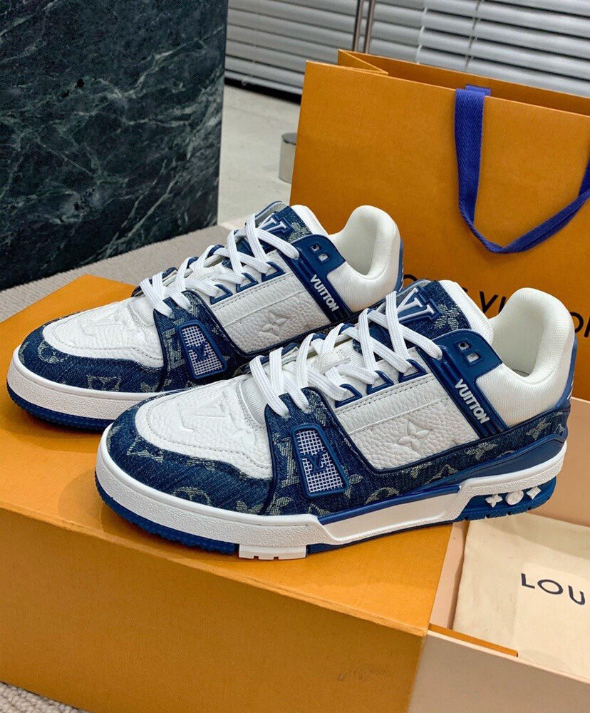 LV Trainer Sneaker