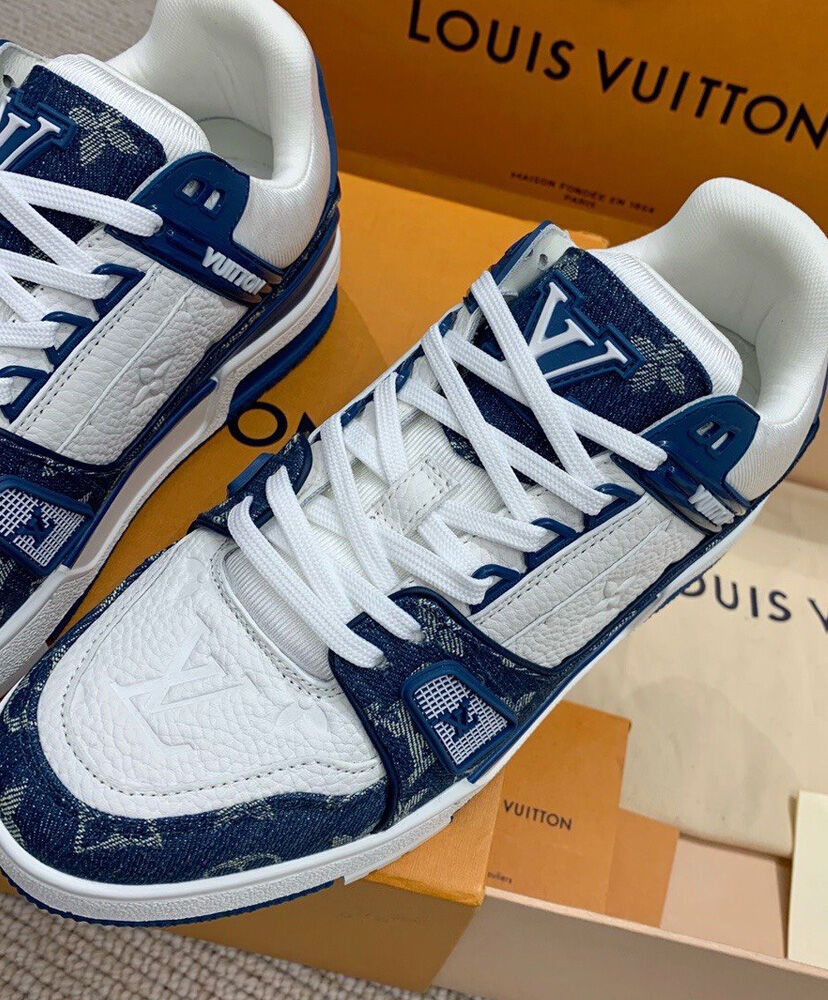 LV Trainer Sneaker