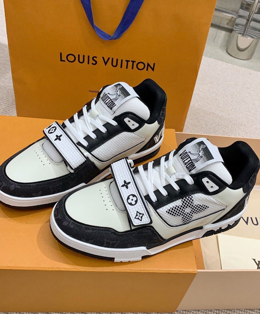 LV Trainer Sneaker