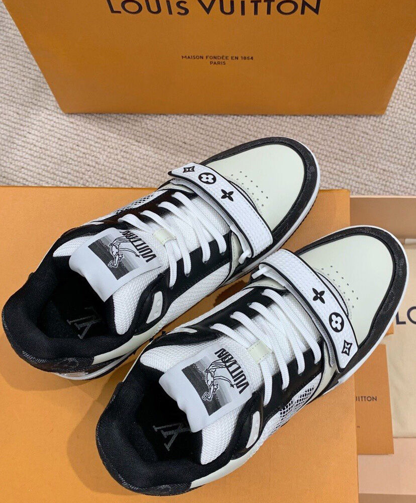 LV Trainer Sneaker