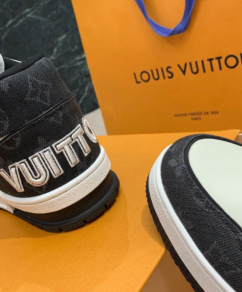 LV Trainer Sneaker