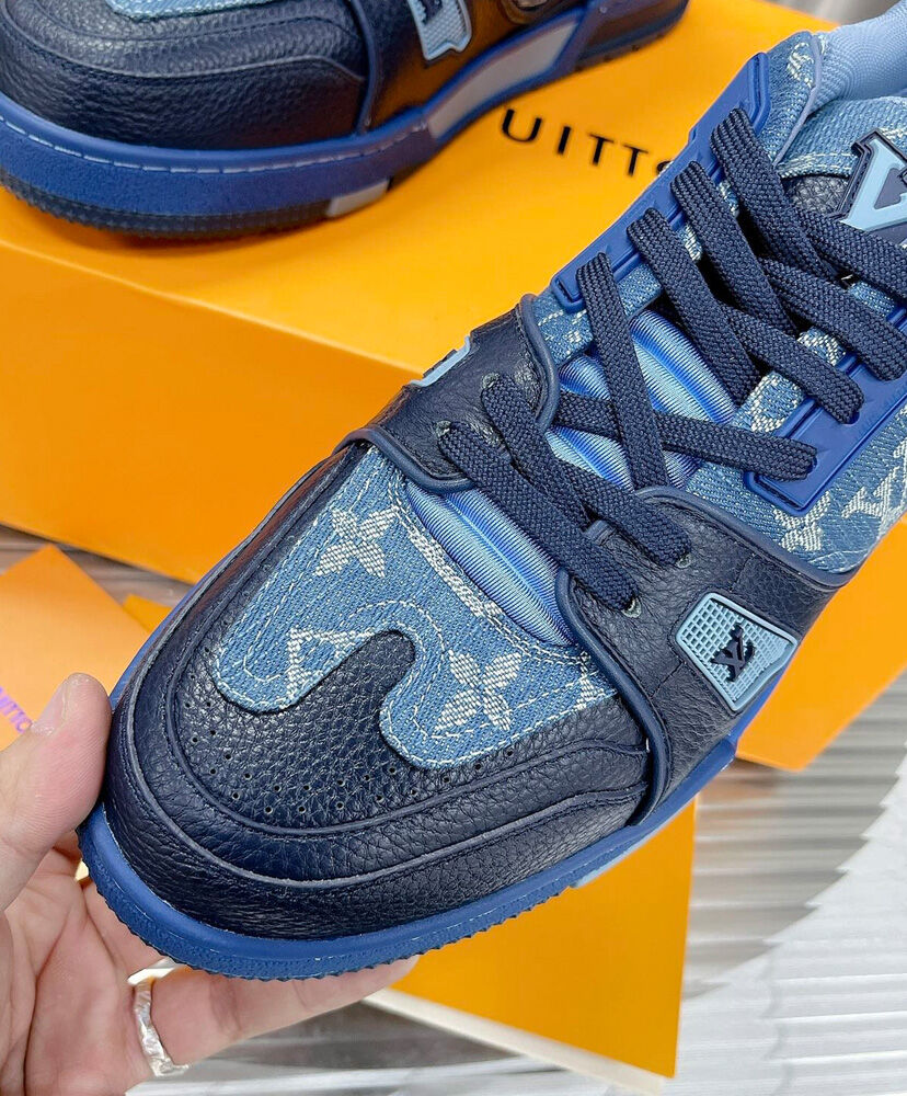 LV Trainer Sneaker