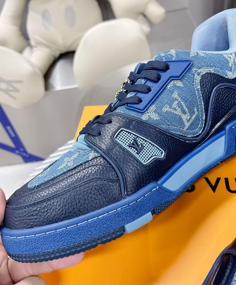 LV Trainer Sneaker