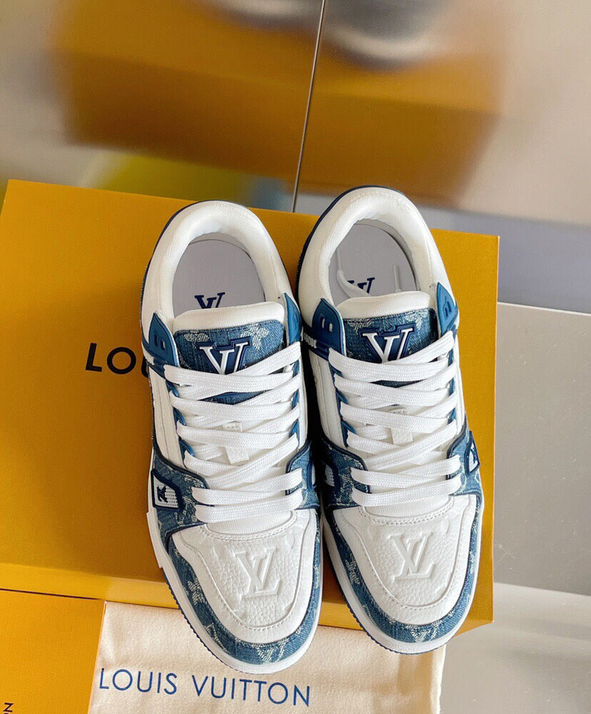 LV Trainer Sneaker